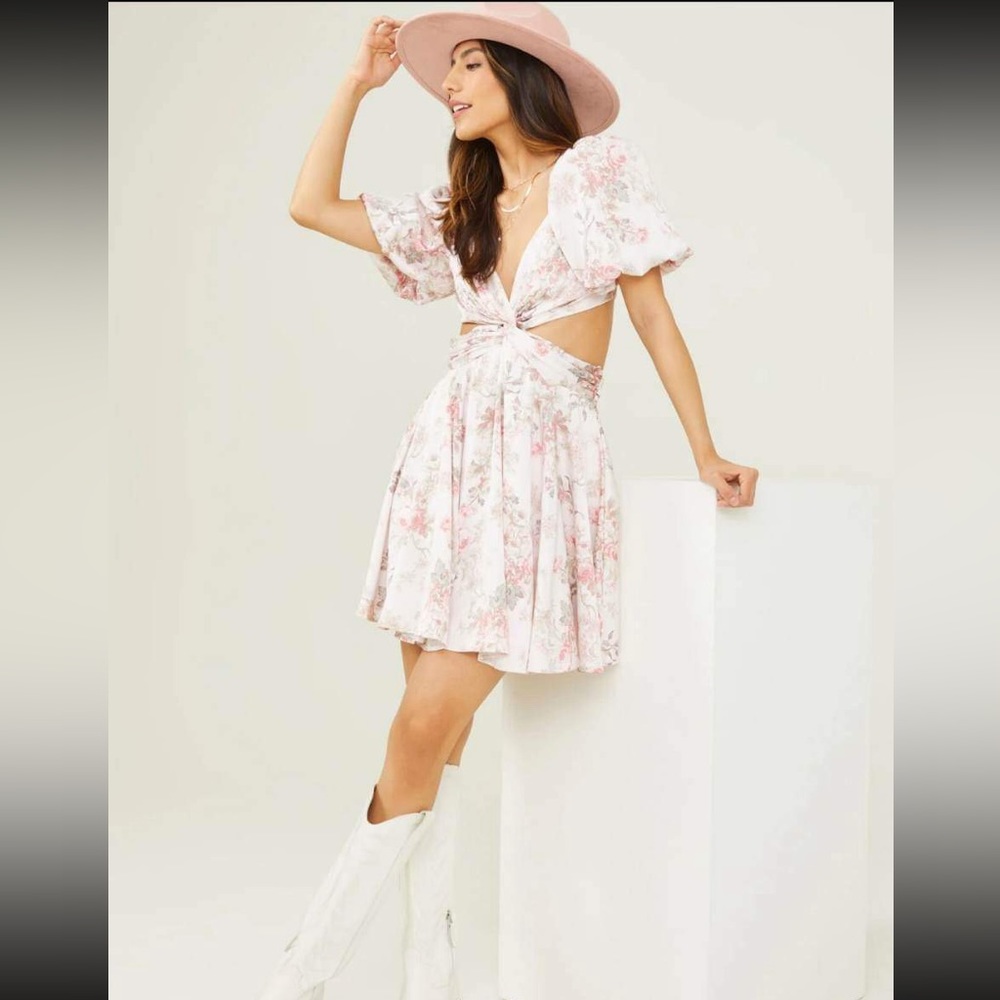 NWOT Altard State Floral Mini Dress- Size Medium